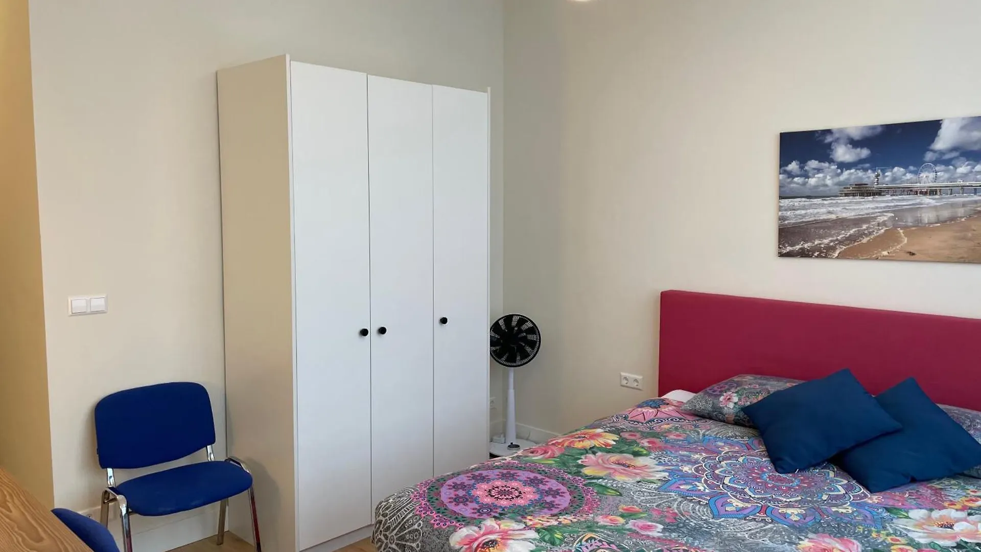 Aristoteles Apartments Den Haag 0*,